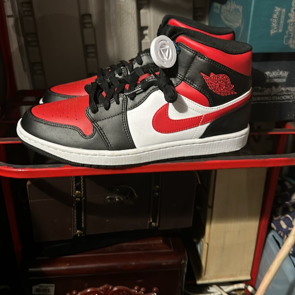 Jordan 1 - Picture 3 of 4
